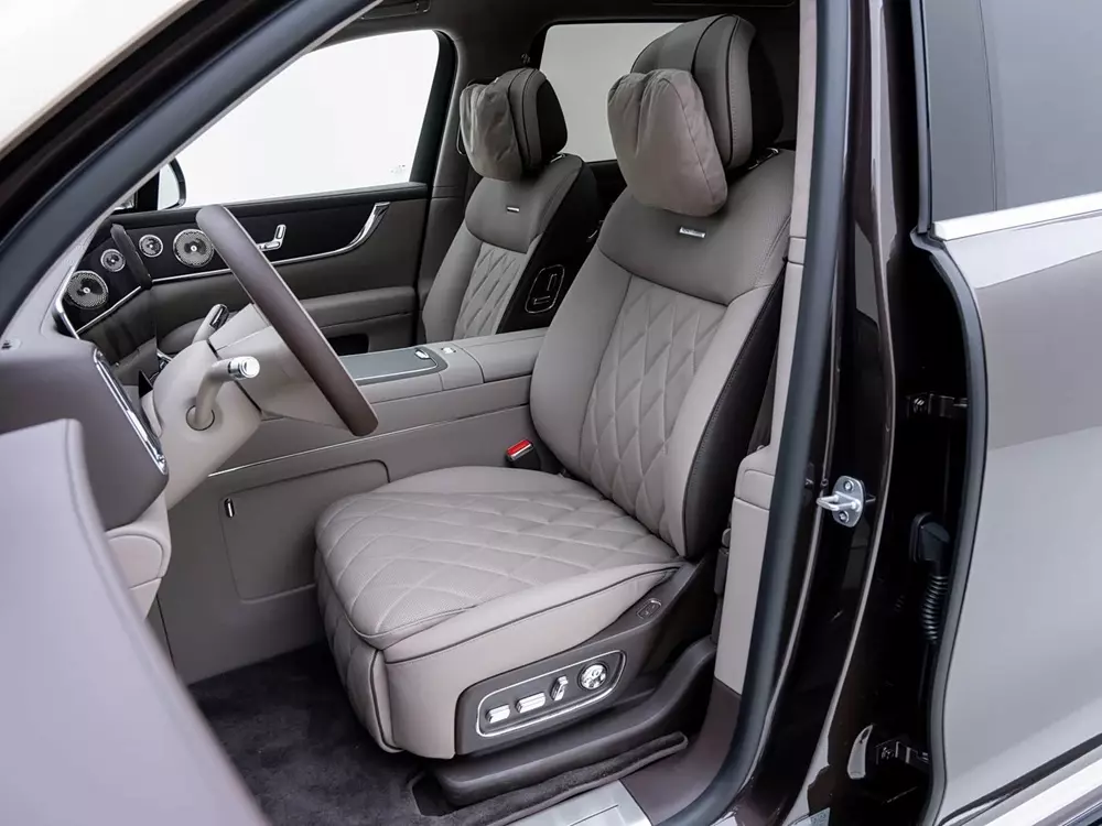 SUV cỡ lớn Aito M9 của Huawei chính thức được bán ra thị trường, có chế độ máy bay như điện thoại - Ảnh 4. SUV cỡ lớn Aito M9 của Huawei chính thức được bán ra thị trường, có chế độ máy bay như điện thoại - Ảnh 4.
