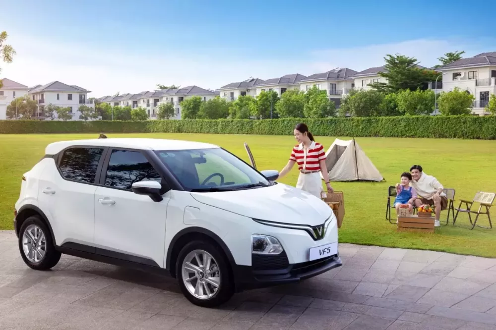 Doanh số SUV hạng A tháng 4/2026: Phần lớn đều lao dốc, trừ "vua phân khúc" VinFast VF 5 - Ảnh 1.