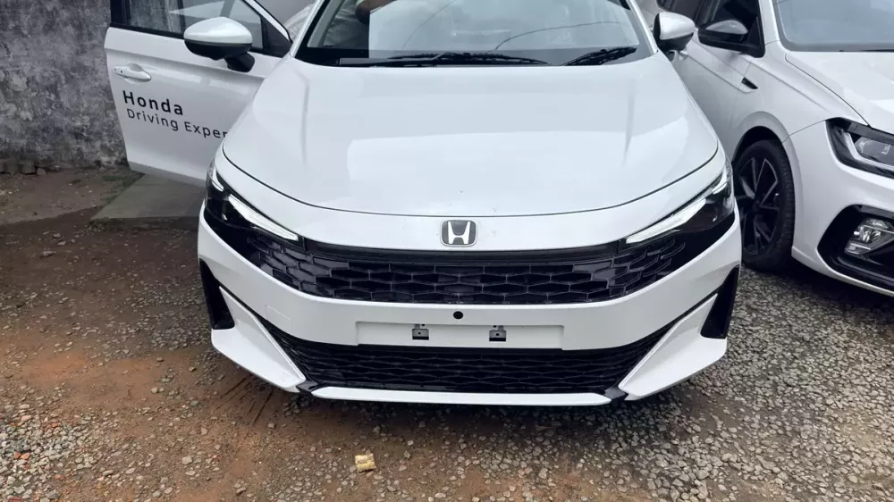 Honda City 2026 lộ rõ nội thất với màn hình cảm ứng cỡ lớn và camera 360 độ trước ngày ra mắt - Ảnh 2.
