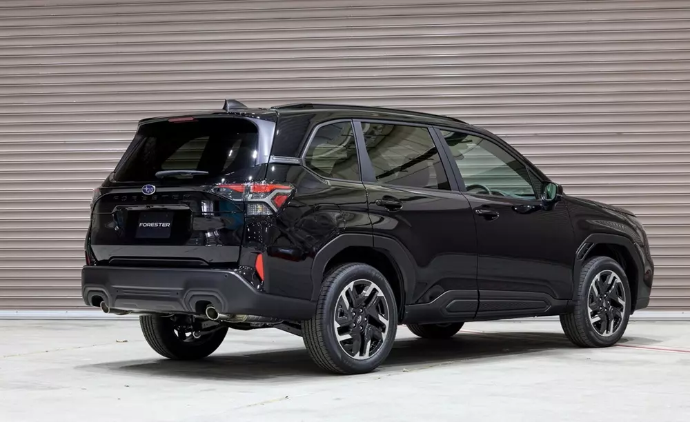 Subaru Forester 2026 trình làng, có thêm phiên bản cắt trang bị với giá rẻ hơn - Ảnh 2.