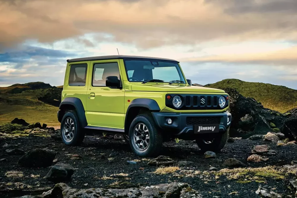 Suzuki Jimny được giảm giá đến 180 triệu đồng tại đại lý, giá thực tế chỉ còn 609 triệu - Ảnh 1.