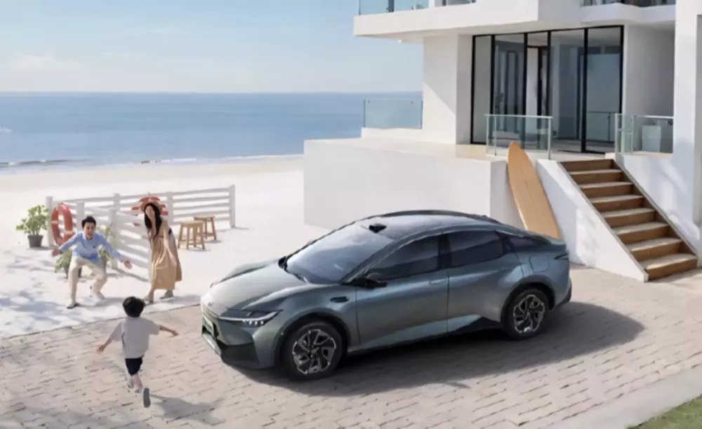 Toyota ra mắt mẫu sedan điện mới tại thị trường "hàng xóm" của Việt Nam- Ảnh 2. Toyota ra mắt mẫu sedan điện mới tại thị trường "hàng xóm" của Việt Nam- Ảnh 2.