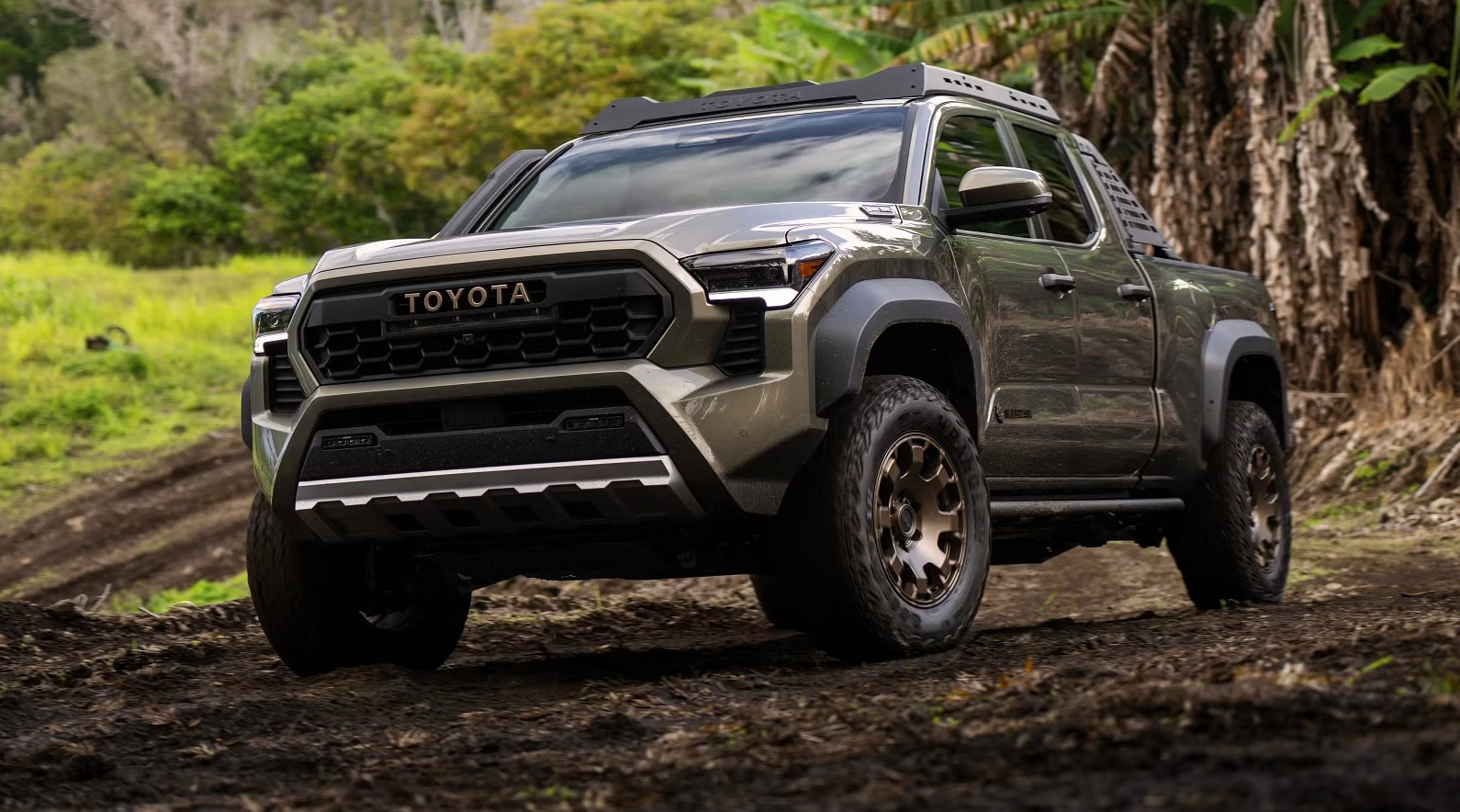 Toyota-6668.jpg Toyota-6668.jpg