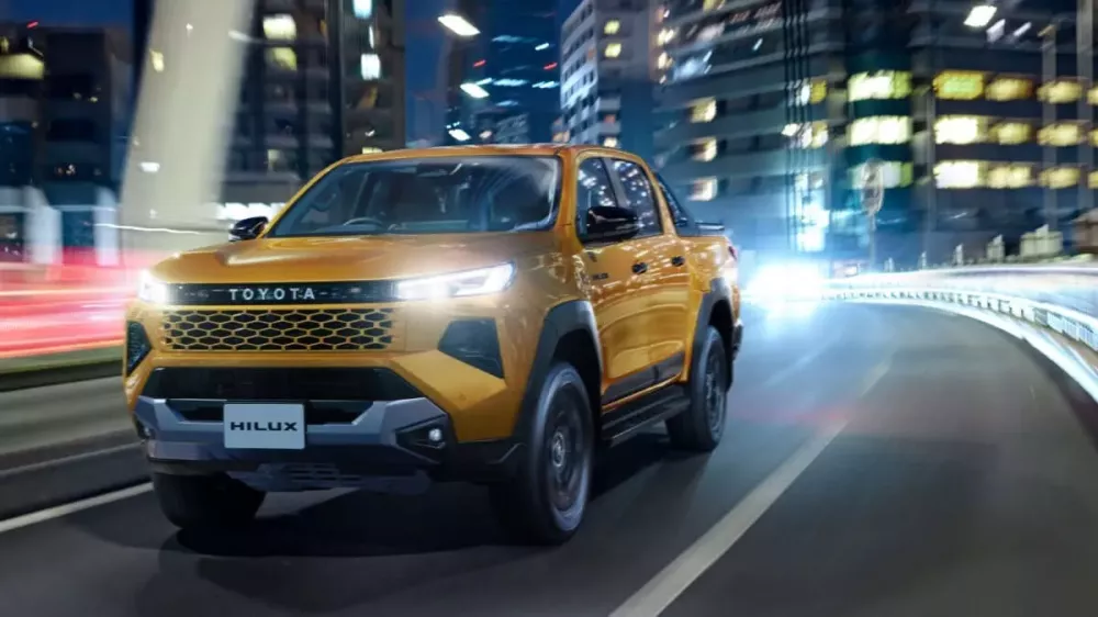Toyota Hilux 2026 tại Nhật Bản chỉ dùng động cơ diesel 2.8L thông thường Toyota Hilux 2026 tại Nhật Bản chỉ dùng động cơ diesel 2.8L thông thường