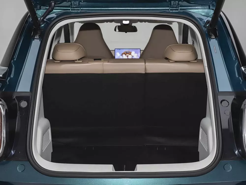 Wuling Bingo Pro sở hữu cửa cốp chỉnh điện