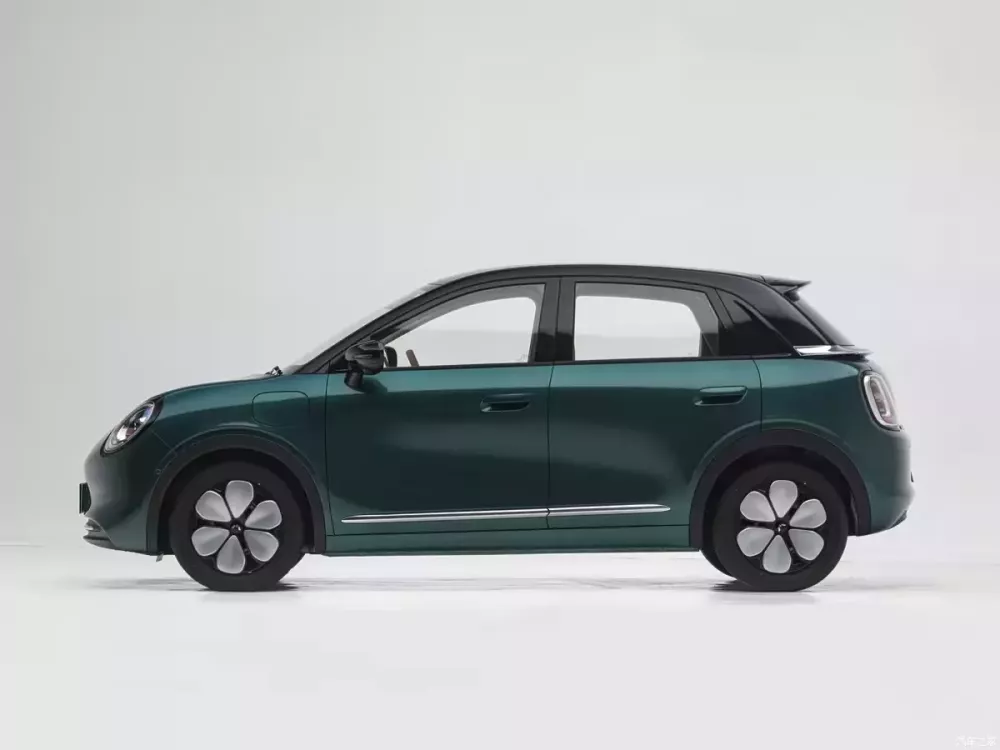 Wuling Bingo Pro dài và rộng hơn xe đang bán ở Việt Nam