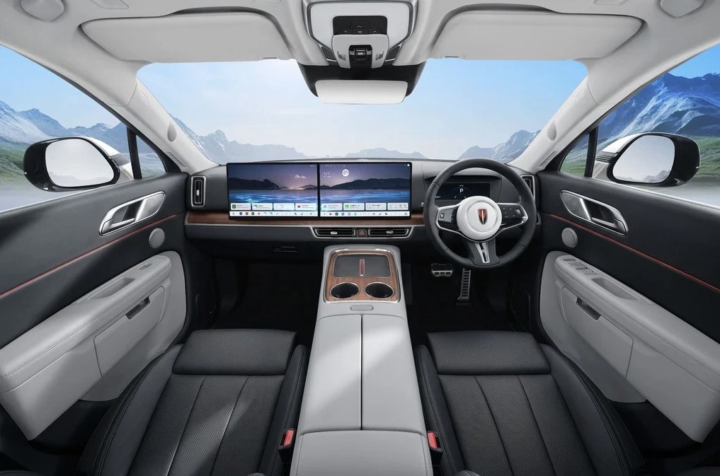 2026-Hongqi-E-HS9 3.jpg 2026-Hongqi-E-HS9 3.jpg