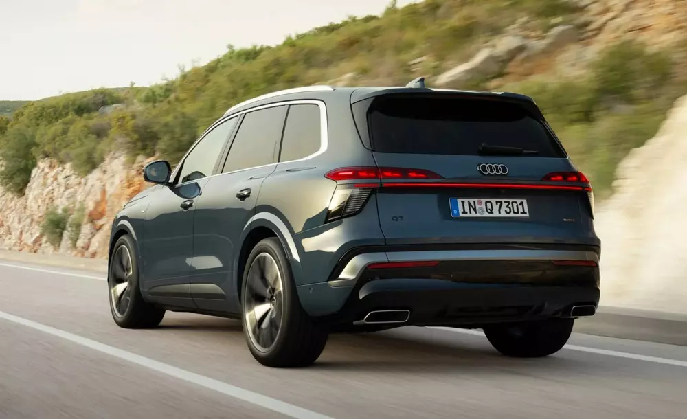 Động cơ của Audi Q7 2026 thay đổi theo thị trường