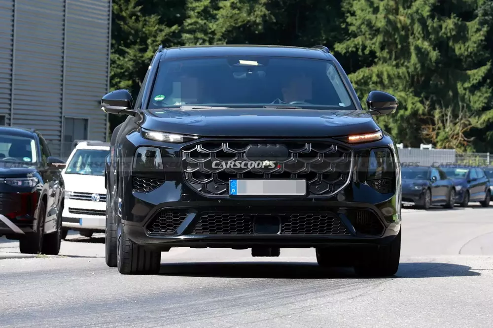Audi Q7 thế hệ mới sắp ra mắt sau 11 năm, đánh mất vị thế SUV đầu bảng của thương hiệu 4 vòng tròn - Ảnh 3. Audi Q7 thế hệ mới sắp ra mắt sau 11 năm, đánh mất vị thế SUV đầu bảng của thương hiệu 4 vòng tròn - Ảnh 3.