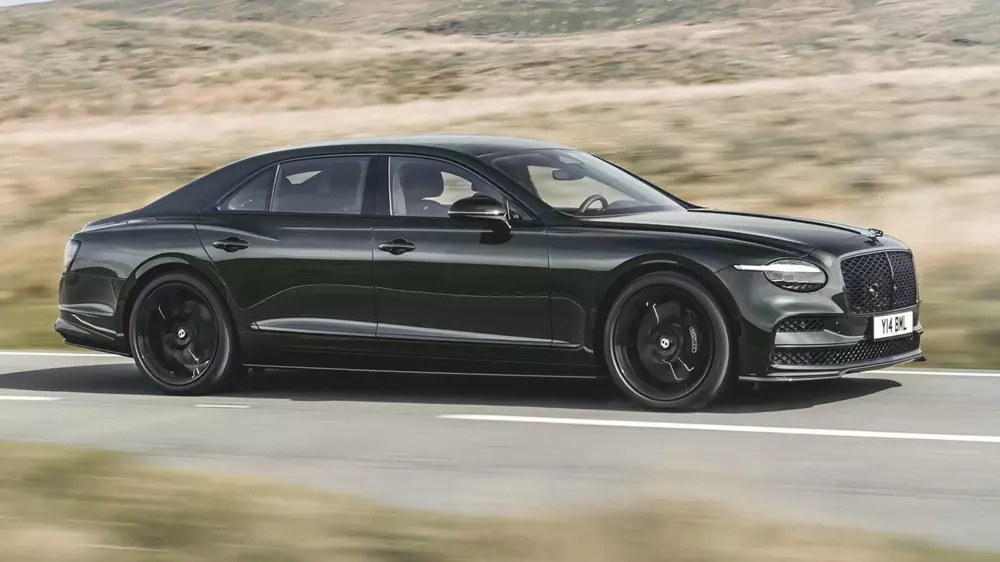 Bentley Flying Spur phiên bản mới trình làng, từ bỏ một thiết kế truyền thống được duy trì từ năm 1962 - Ảnh 2.