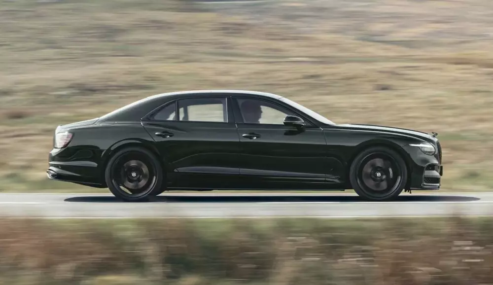 Bentley Flying Spur phiên bản mới trình làng, từ bỏ một thiết kế truyền thống được duy trì từ năm 1962 - Ảnh 7.
