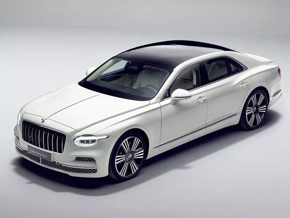 Bentley Flying Spur phiên bản mới trình làng, từ bỏ một thiết kế truyền thống được duy trì từ năm 1962 - Ảnh 3.