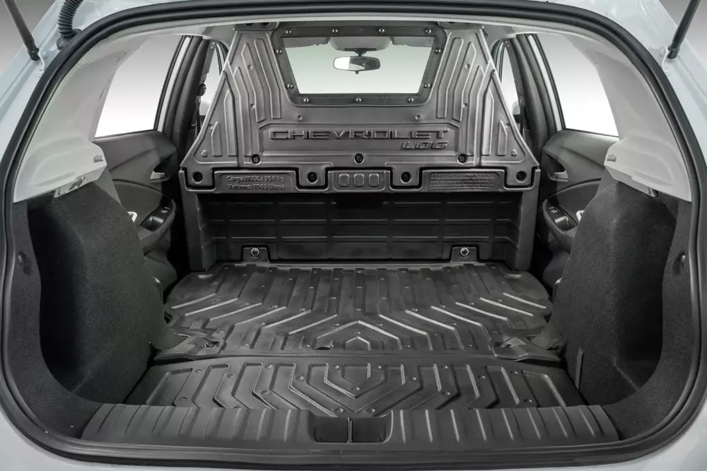 Vén màn Chevrolet Onix Ativ 2027 - SUV cỡ nhỏ với khoảng sáng gầm lớn hơn cả Ford Explorer - Ảnh 7.