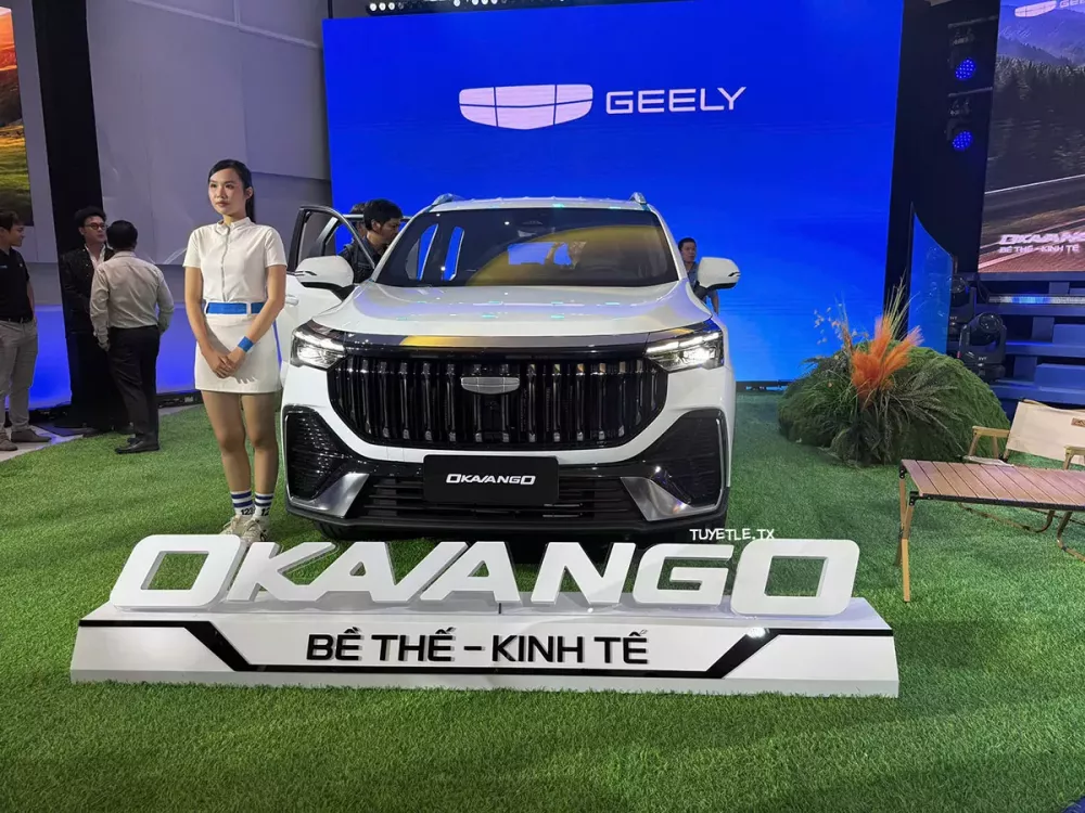 SUV hạng trung Geely Okavango chính thức ra mắt Việt Nam với giá rẻ hơn cả Mazda CX-5 SUV hạng trung Geely Okavango chính thức ra mắt Việt Nam với giá rẻ hơn cả Mazda CX-5