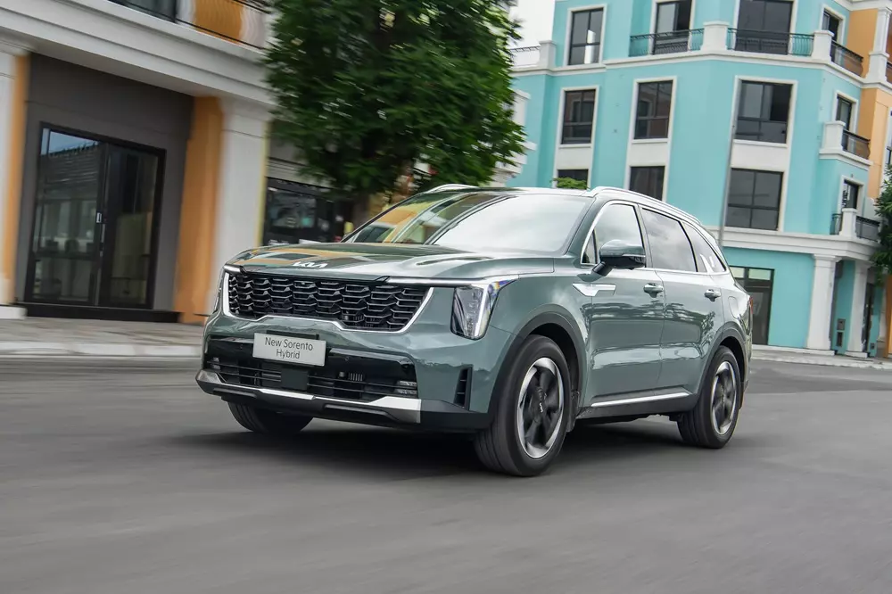 Bộ đôi Kia Sportage và Sorento Hybrid mới chính thức được chốt giá ở Việt Nam, từ 979 triệu đồng - Ảnh 4. Bộ đôi Kia Sportage và Sorento Hybrid mới chính thức được chốt giá ở Việt Nam, từ 979 triệu đồng - Ảnh 4.