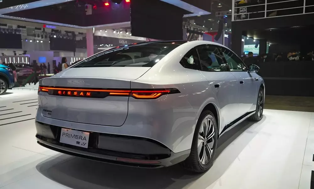 Mẫu sedan cỡ trung từng xuất hiện tại Việt Nam ra mắt Đông Nam Á dưới cái tên Nissan Primera - Ảnh 4. Mẫu sedan cỡ trung từng xuất hiện tại Việt Nam ra mắt Đông Nam Á dưới cái tên Nissan Primera - Ảnh 4.