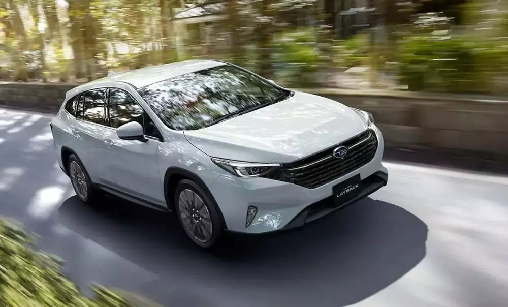 Subaru Levorg Layback Hybrid 2026 trình làng, bị cắt một chi tiết đặc trưng, bù bằng động cơ tiết kiệm xăng - Ảnh 2. Subaru Levorg Layback Hybrid 2026 trình làng, bị cắt một chi tiết đặc trưng, bù bằng động cơ tiết kiệm xăng - Ảnh 2.