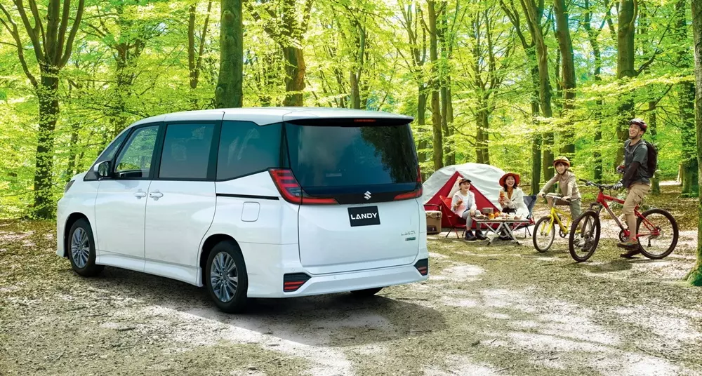 Suzuki Landy 2026 màu trắng Suzuki Landy 2026 màu trắng