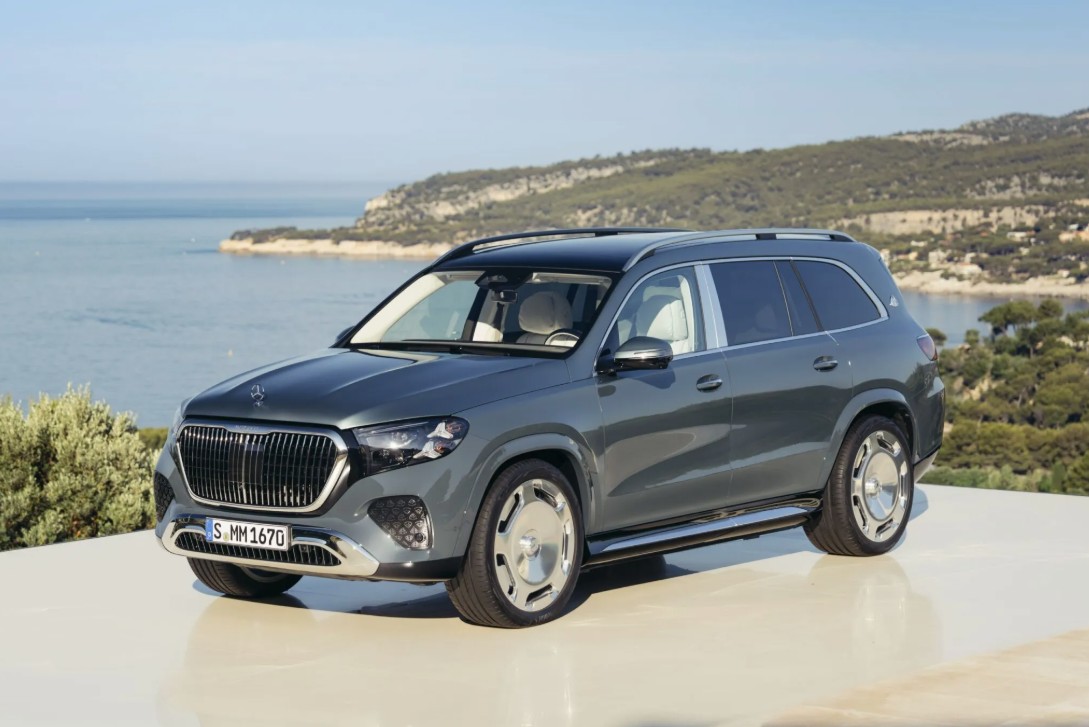 2026-Mercedes-Maybach-GLS-680-02-2048x1365.jpg 2026-Mercedes-Maybach-GLS-680-02-2048x1365.jpg