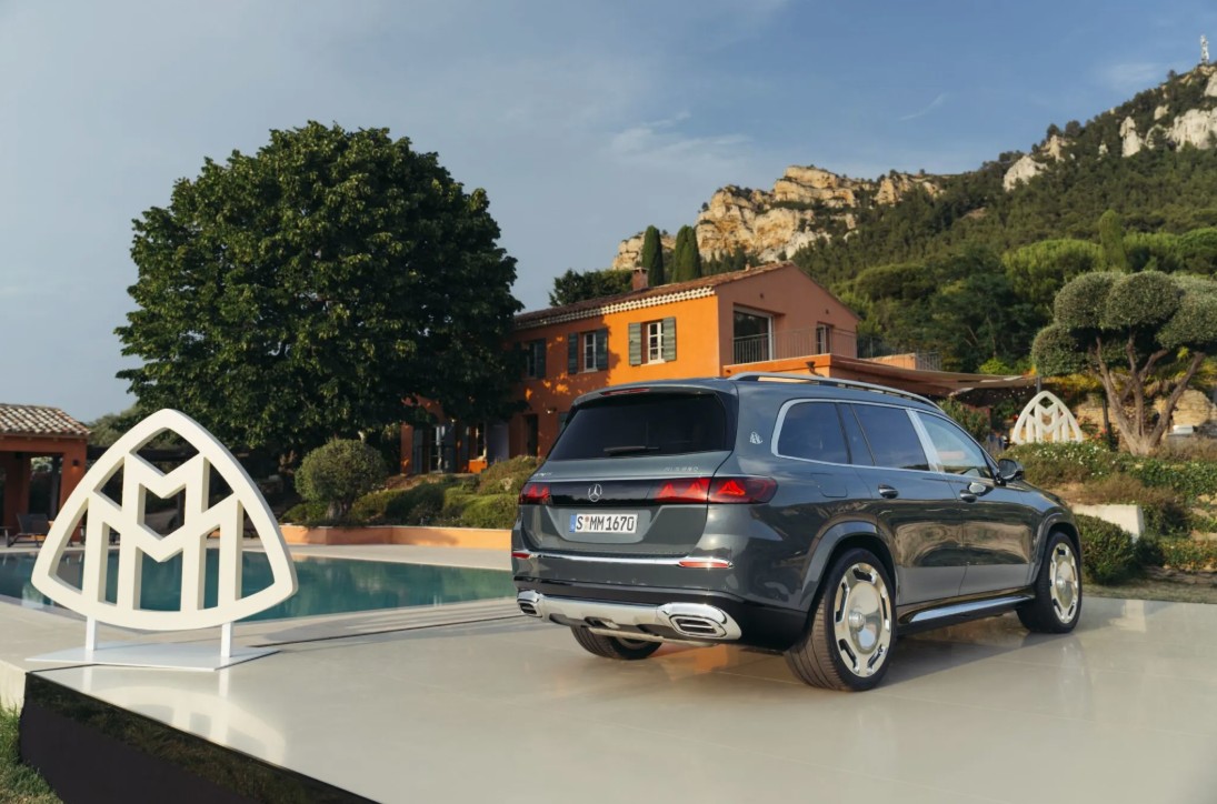 2026-Mercedes-Maybach-GLS-680-5.jpg 2026-Mercedes-Maybach-GLS-680-5.jpg