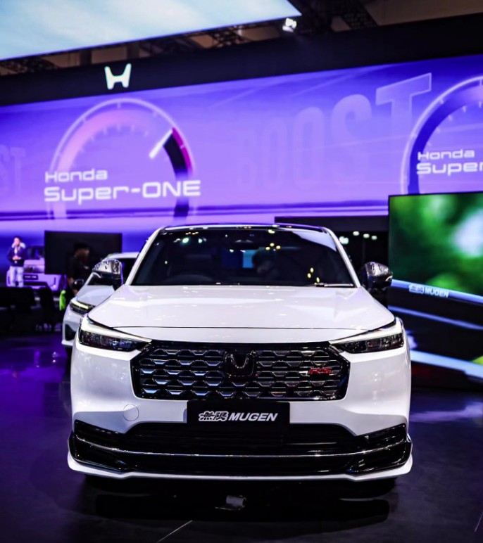 Honda HR-V RS eHEV Mugen-4.jpg Honda HR-V RS eHEV Mugen-4.jpg