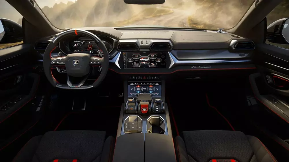 lamborghini-urus-performante-se-6-16f7 Khoang lái của Lamborghini Urus Performante SE