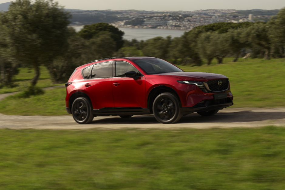 mazda-cx-5_driving.jpg mazda-cx-5_driving.jpg
