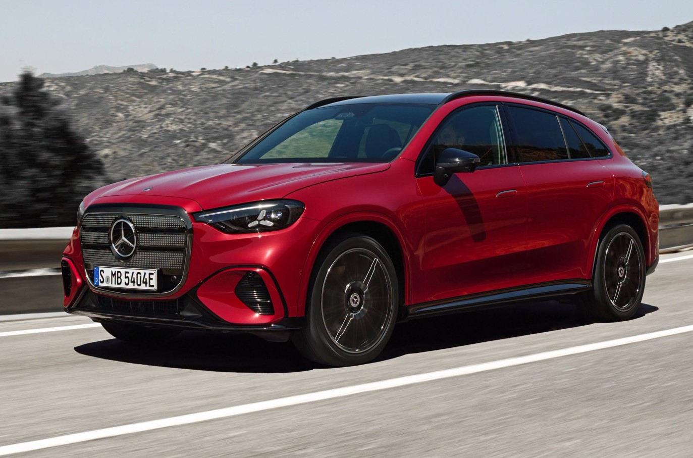 Mercedes-Benz GLC EV-7.jpg Mercedes-Benz GLC EV-7.jpg