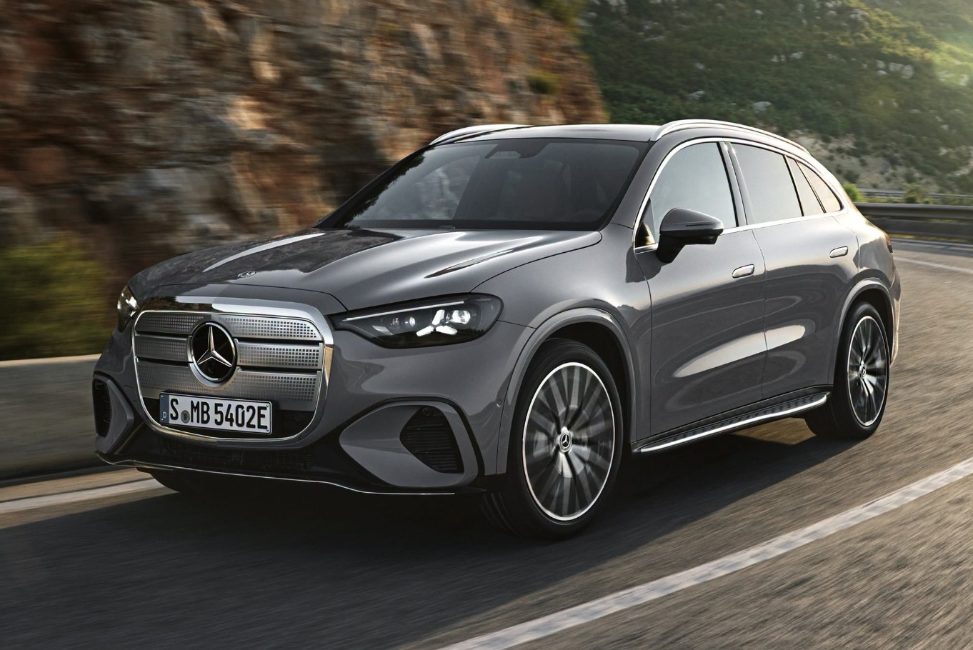 Mercedes-Benz GLC EV-9.jpg Mercedes-Benz GLC EV-9.jpg
