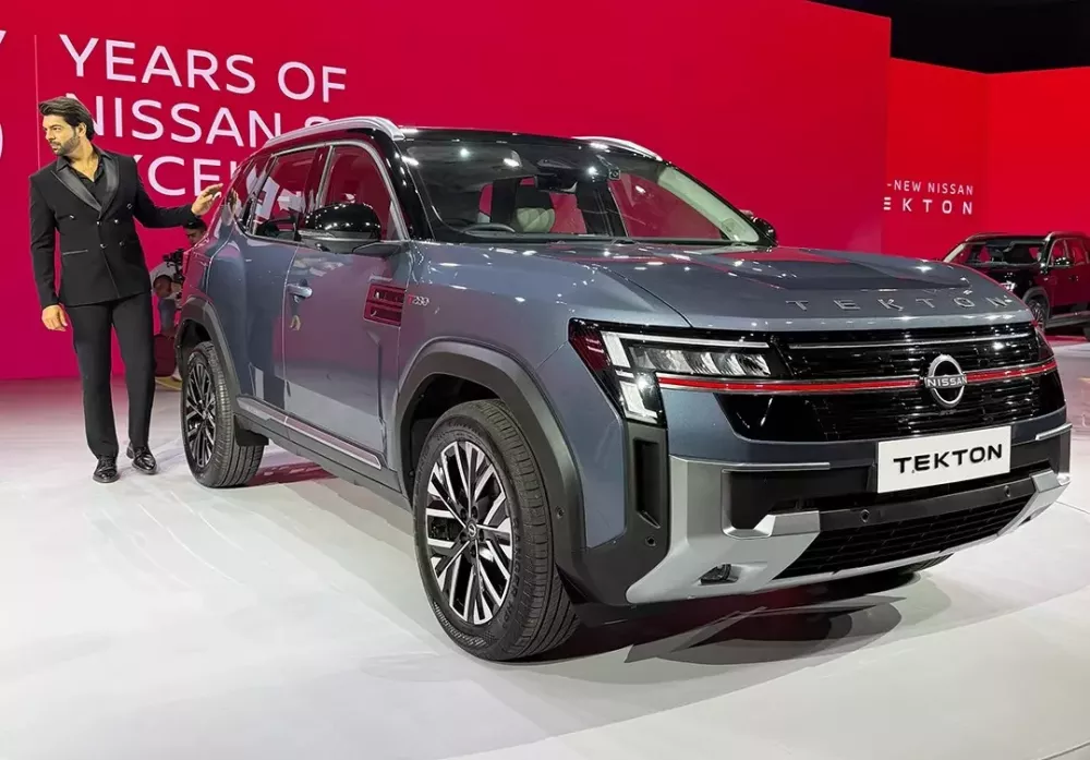 nissan-tekton-28-9789 Nissan Tekton ra mắt với thiết kế như Patrol thu nhỏ, giá siêu rẻ, cạnh tranh Hyundai Creta - Ảnh 1.