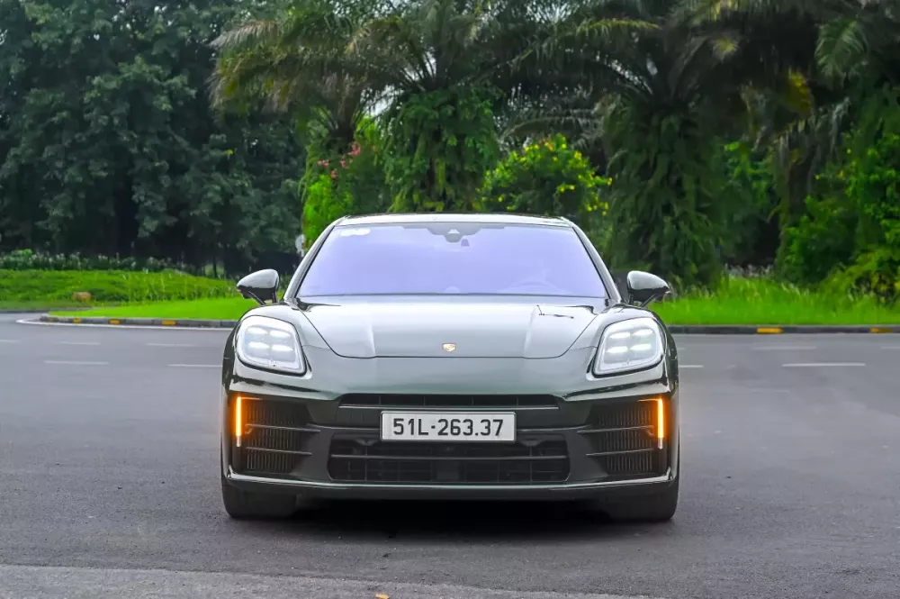 porsche-panamera-30-8278