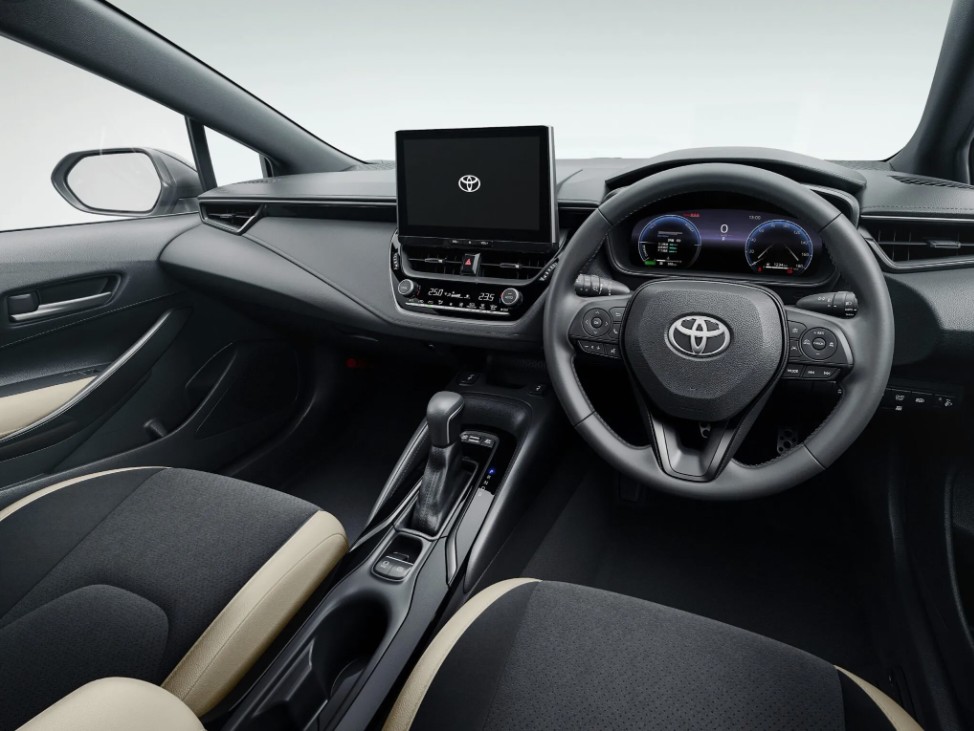 Toyota-Corolla-Sport-G-Z-Active-Elegance-Japan-1-copy-2048x1155.jpg Toyota-Corolla-Sport-G-Z-Active-Elegance-Japan-1-copy-2048x1155.jpg