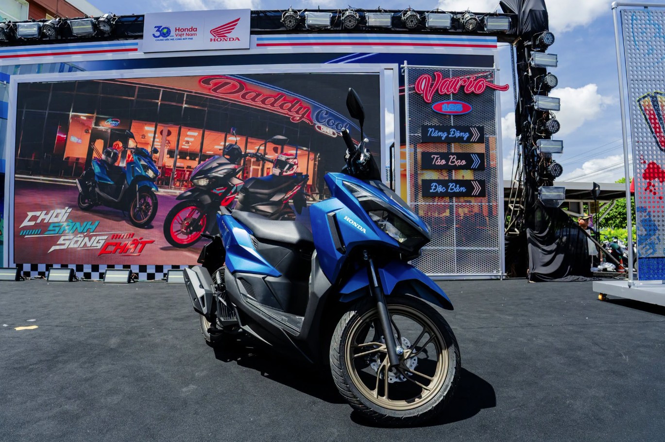 Honda Vario 125-3.jpg Honda Vario 125-3.jpg
