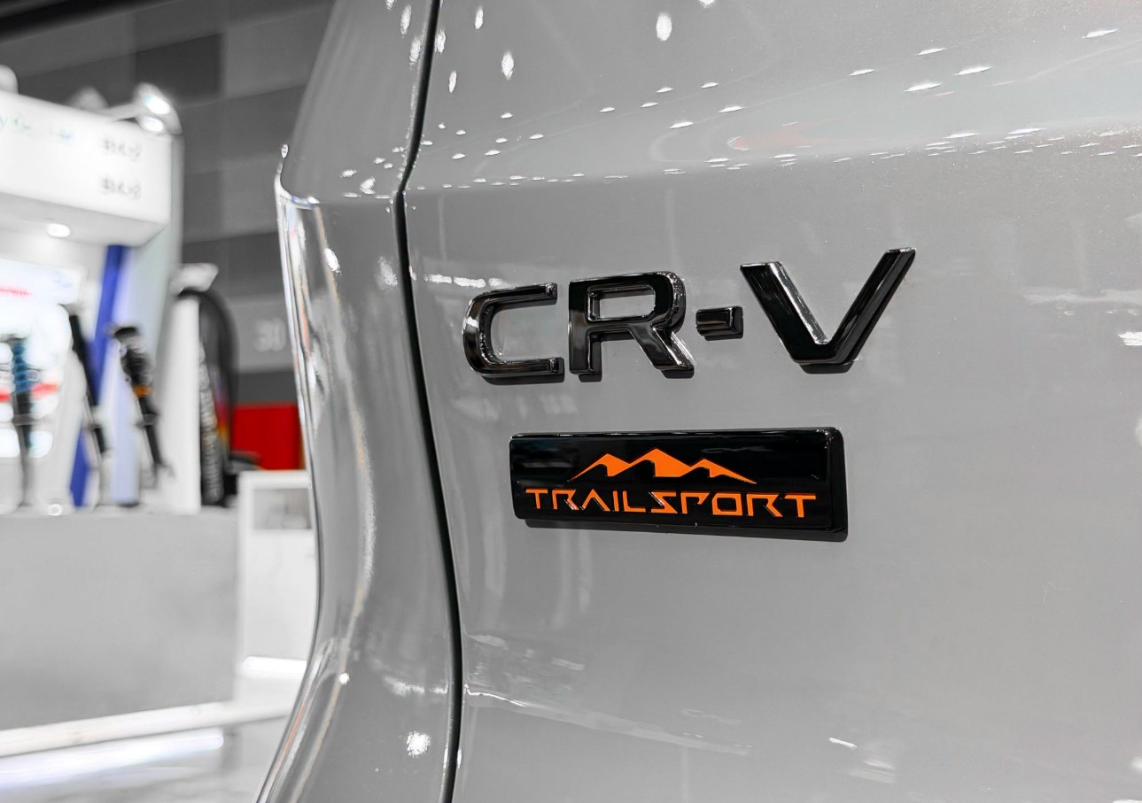 Honda CR-V TrailSport HRC Concept 3.jpg Honda CR-V TrailSport HRC Concept 3.jpg