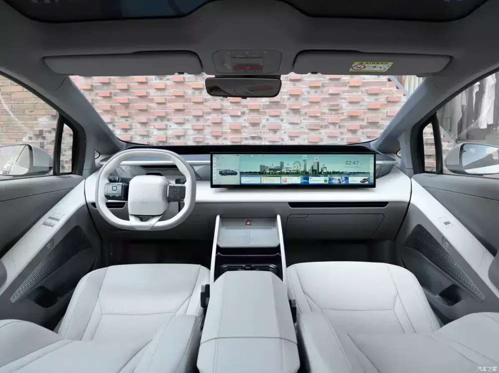 hyundai-ioniq-v-4-f2a6 Khoang lái bên trong Hyundai Ioniq V