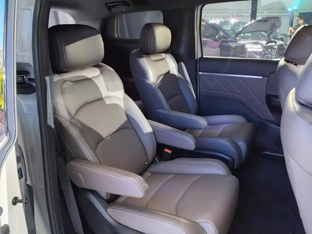 wuling-darion-7-4631 Đại lý Việt Nam nhận cọc cho MPV cỡ trung Wuling Darion mới, giá dự kiến 750 triệu đồng - Ảnh 7.
