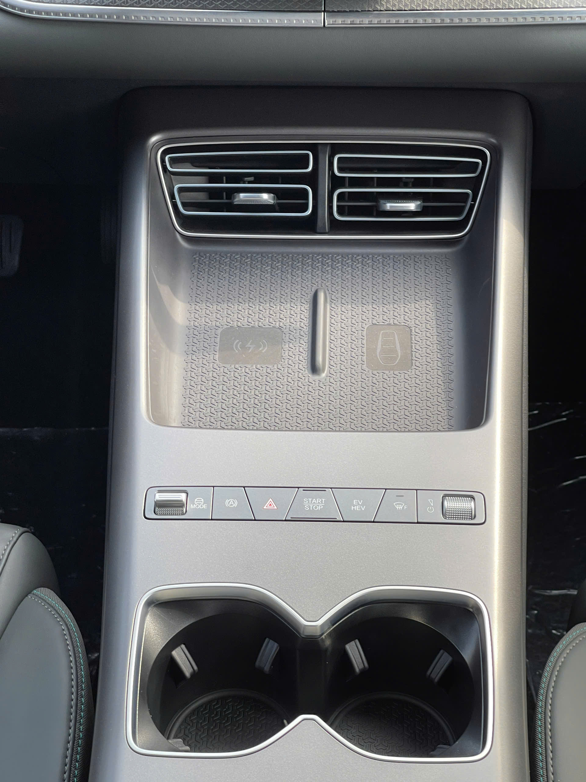 BYD Sealion 5 (3).jpg BYD Sealion 5 (3).jpg