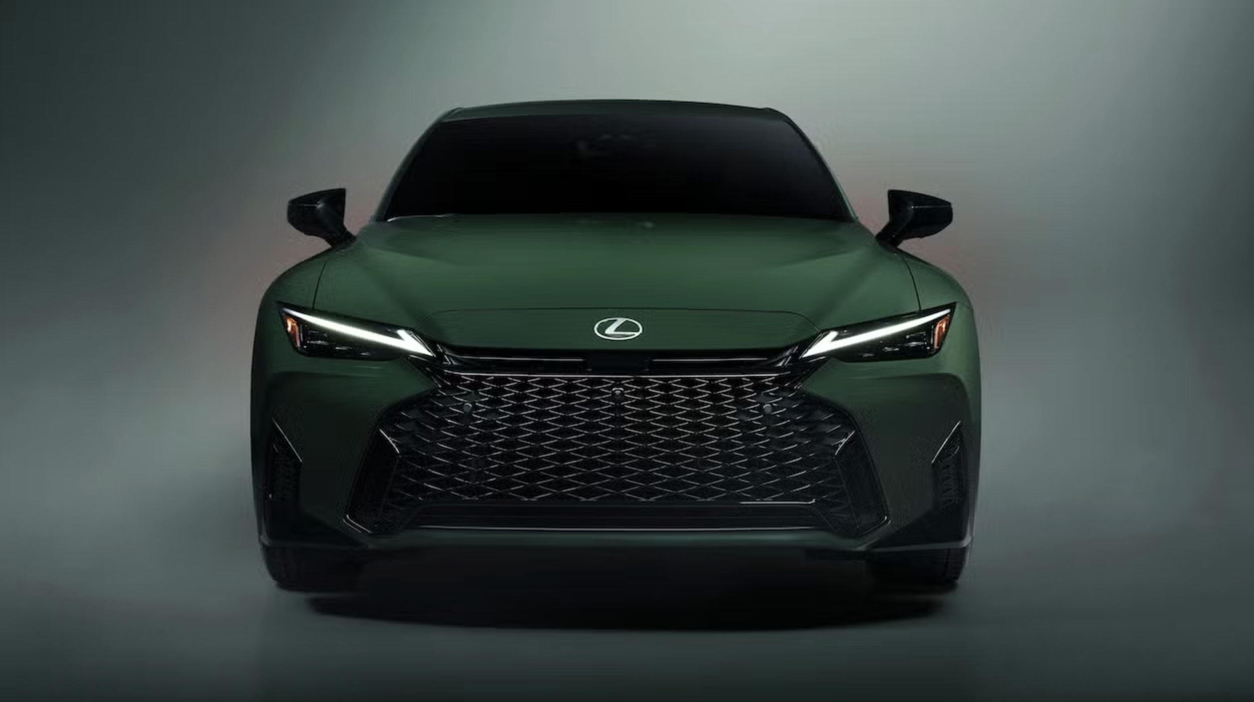 Lexus IS 2027 2026-09-01 lúc 08.50.50.png Lexus IS 2027 2026-09-01 lúc 08.50.50.png