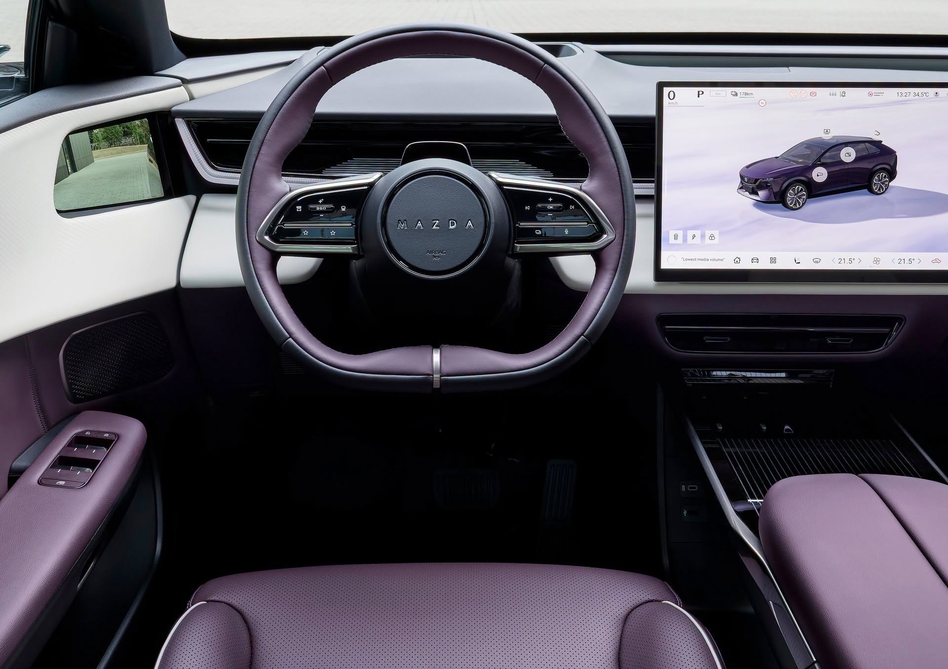 Mazda CX-6e 11.jpg Mazda CX-6e 11.jpg