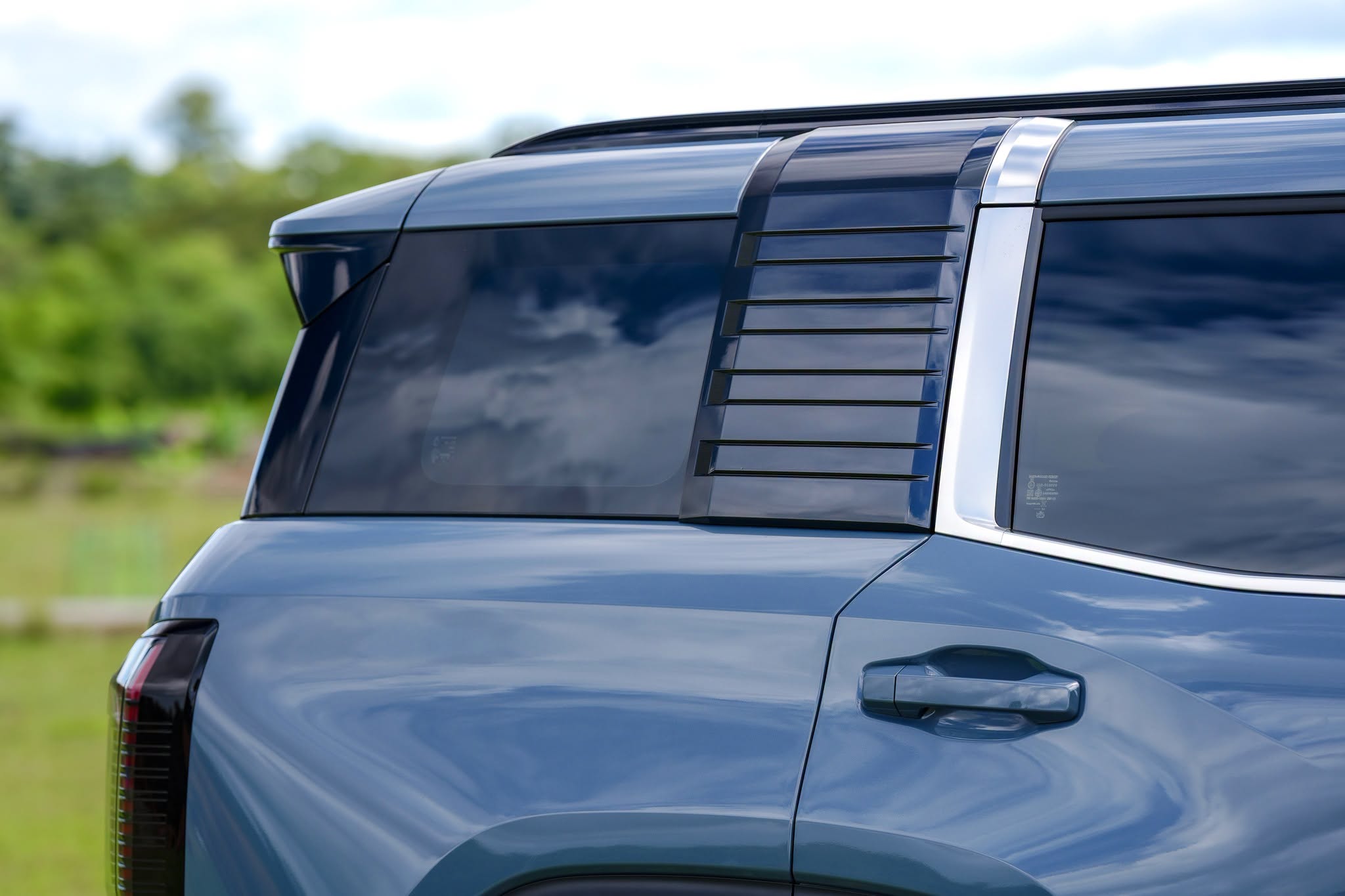 Mitsubishi Pajero GSR 2WD 10.jpg Mitsubishi Pajero GSR 2WD 10.jpg