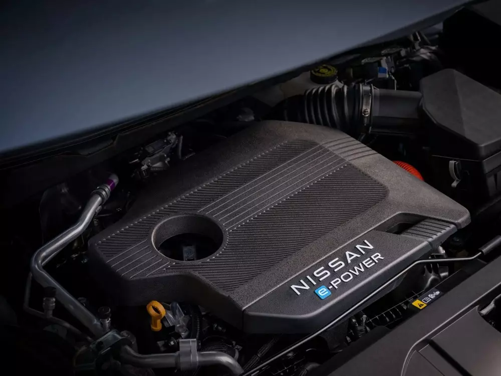 Nissan X-Trail Hybrid 2027 chính thức ra mắt, thách thức Toyota RAV4 và Honda CR-V - Ảnh 10.