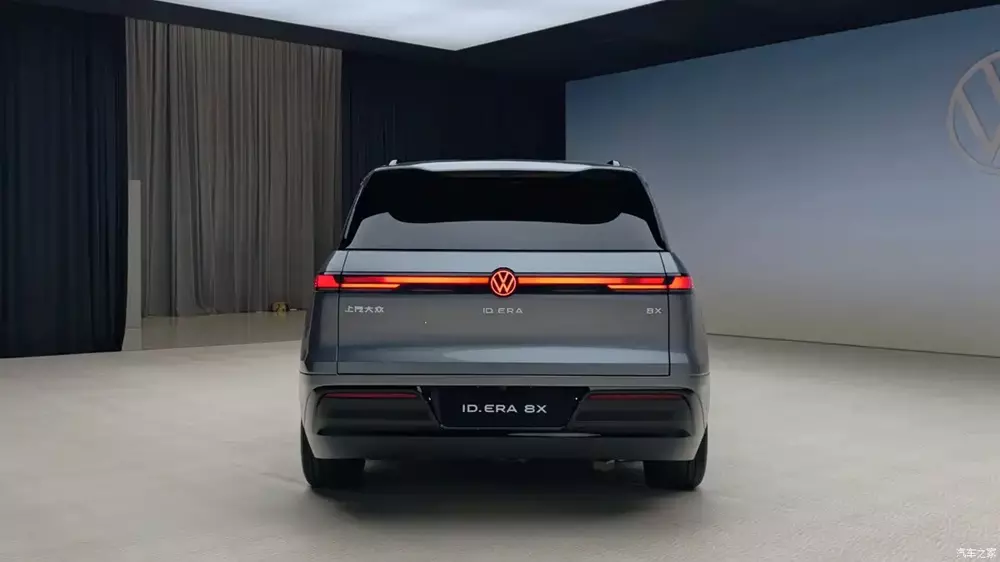 Volkswagen ID.Era 8X lộ ảnh thực tế trước ngày mở bán, thiết kế như ID.Era 9X sắp ra mắt Việt Nam - Ảnh 4.
