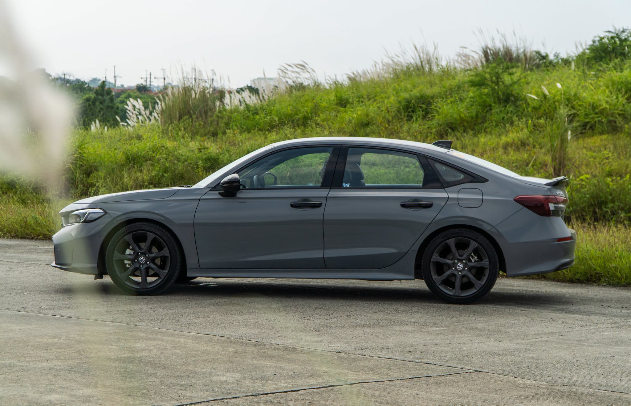 2026 Honda Civic RS eHEV with S+ Shift 15.jpg 2026 Honda Civic RS eHEV with S+ Shift 15.jpg