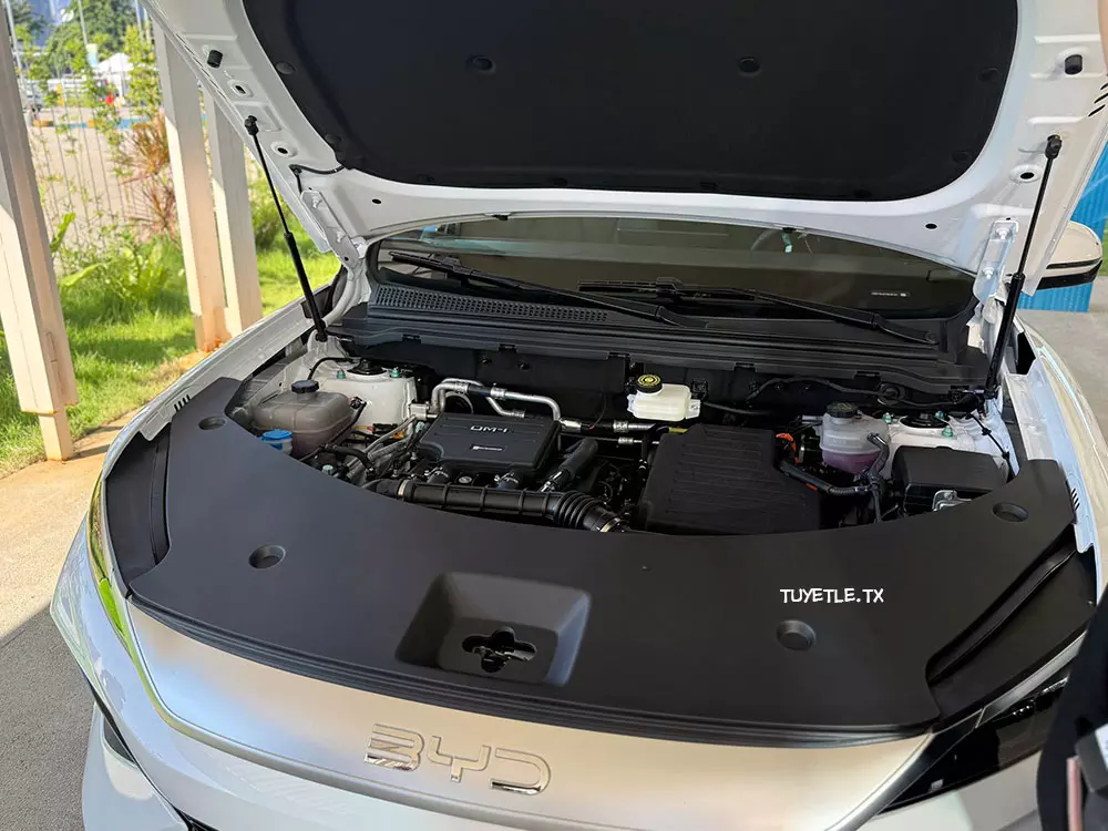 byd-sealion-5-3-d9fd BYD Sealion 5 dùng hệ truyền động hybrid cắm sạc (PHEV)