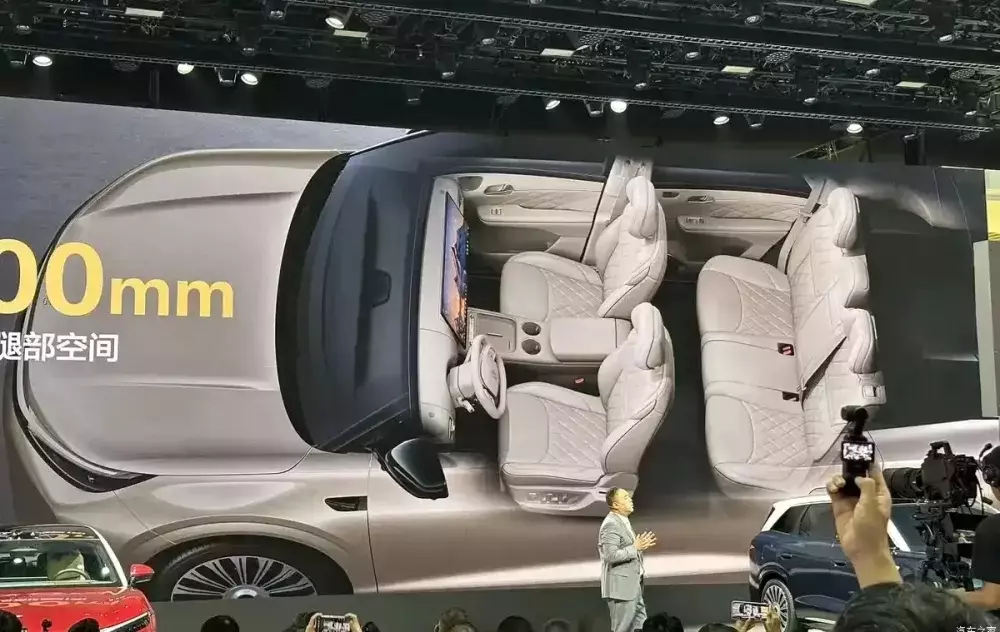 BYD Tang 2027 được trang bị nội thất 5 chỗ ngồi