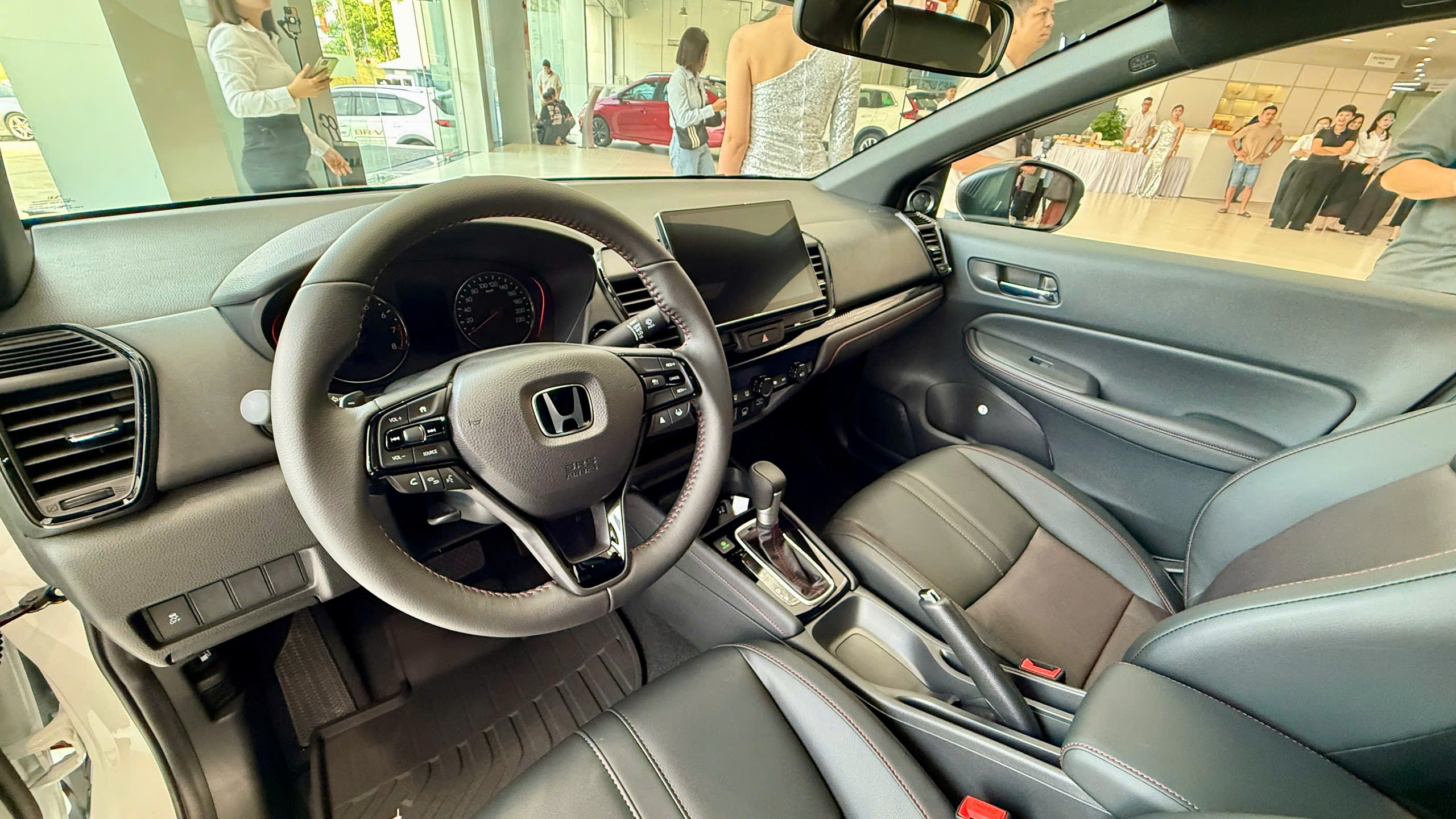 Honda City 2026 (6).jpg Honda City 2026 (6).jpg