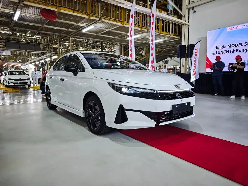 honda-city-hatchback-2026-3-03e0 Honda City Hatchback 2026 chính thức ra mắt với giá cao hơn phiên bản sedan, trang bị tương tự - Ảnh 1.