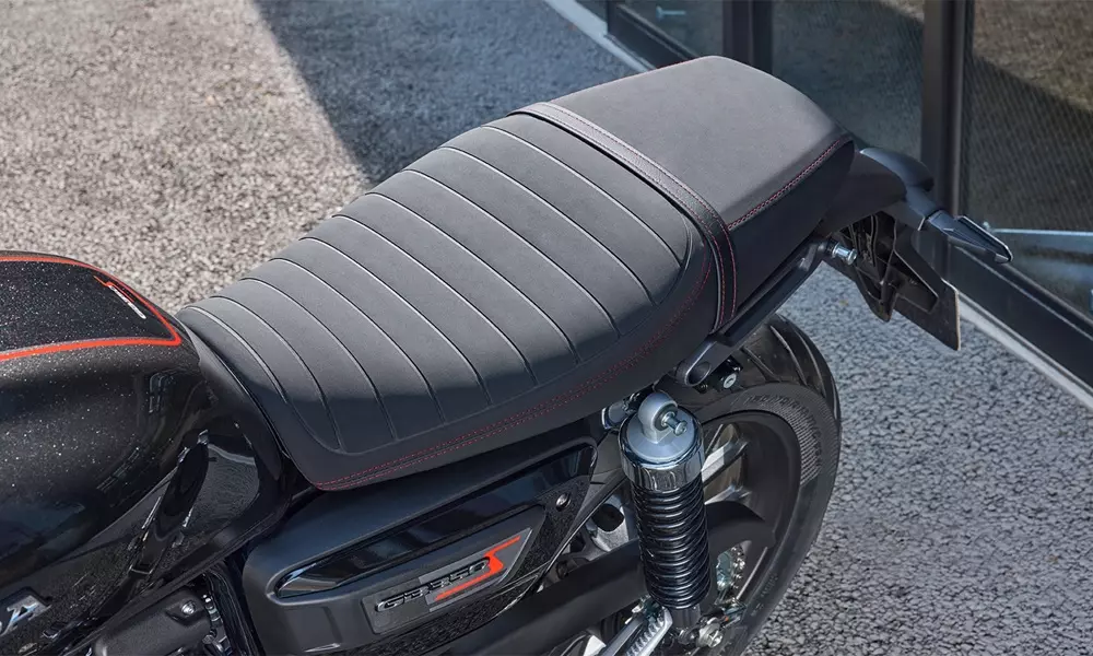 Mô tô phân khối lớn Honda GB350S lần đầu ra mắt tại thị trường Việt Nam, giá 135 triệu đồng - Ảnh 3.