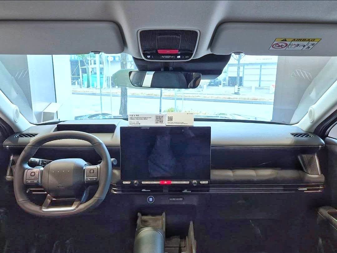 Hyundai Tucson Hybrid 3.jpg