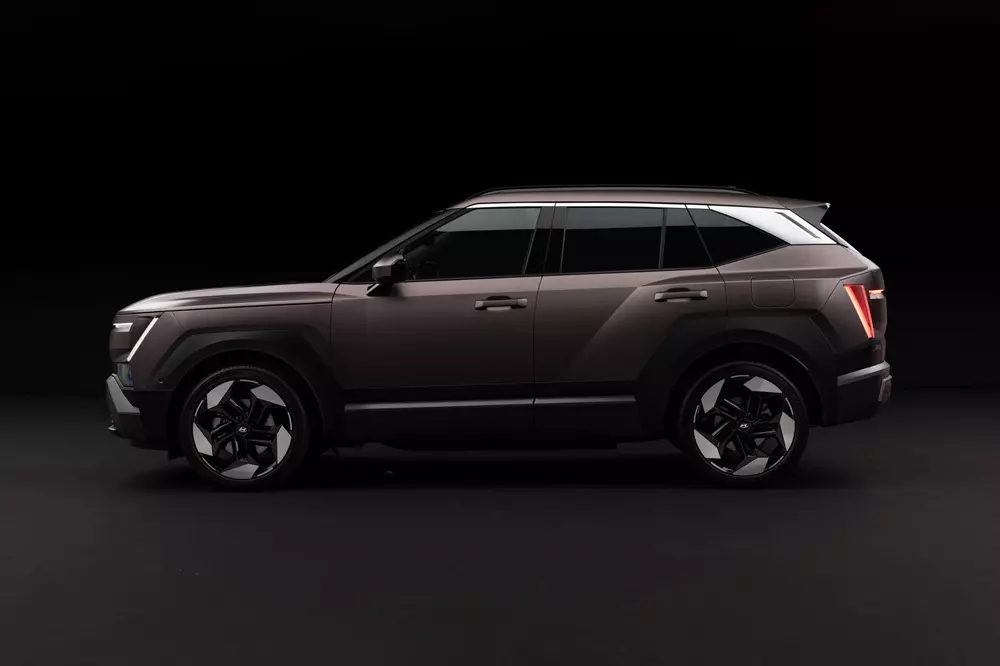 "Tất tần tật" những điều cần biết về Hyundai Tucson thế hệ mới - SUV cỡ C sẽ bán ở Việt Nam - Ảnh 3.